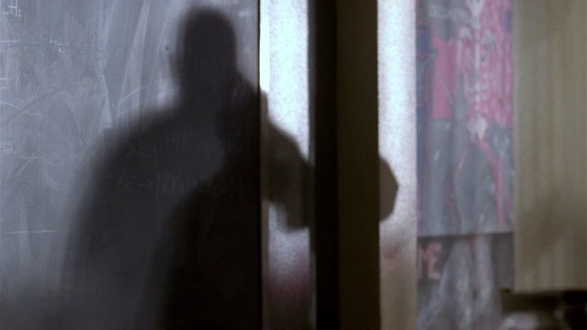 Чёрный и голубой Скриншот 9