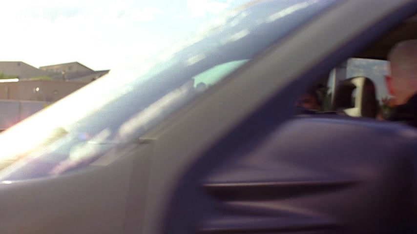 Чёрный и голубой Скриншот 50